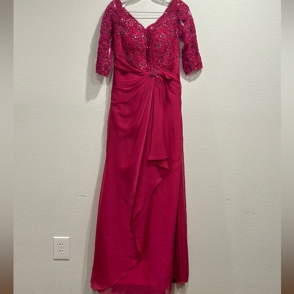 MONTAGE BY MON CHERI Elegant V Neck Chiffon Evening Formal Dress Women SZ 4